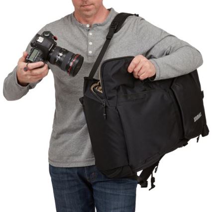 Thule TL-TCDK232K - Fotobatoh Covert 32 l černá