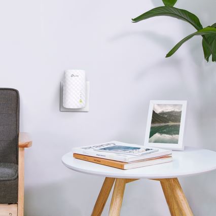 TP-Link - Dvoupásmový Wi-Fi 5 Extender RE200