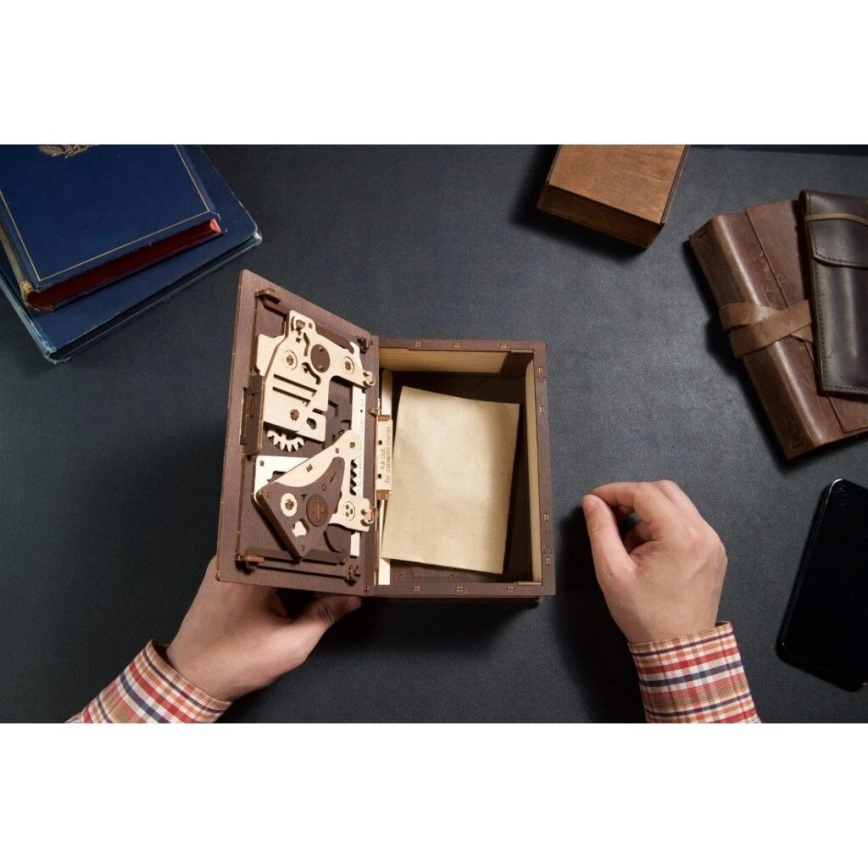 Ugears - 3D dřevěné mechanické puzzle Kniha tajemství