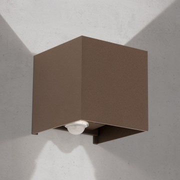 Venkovní nástěnné svítidlo se senzorem pohybu a soumraku CUBE-S LED/13W/230V IP54 hnědá