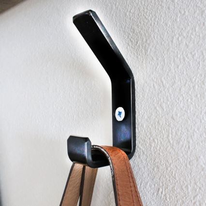 Věšák 11x4 cm černá