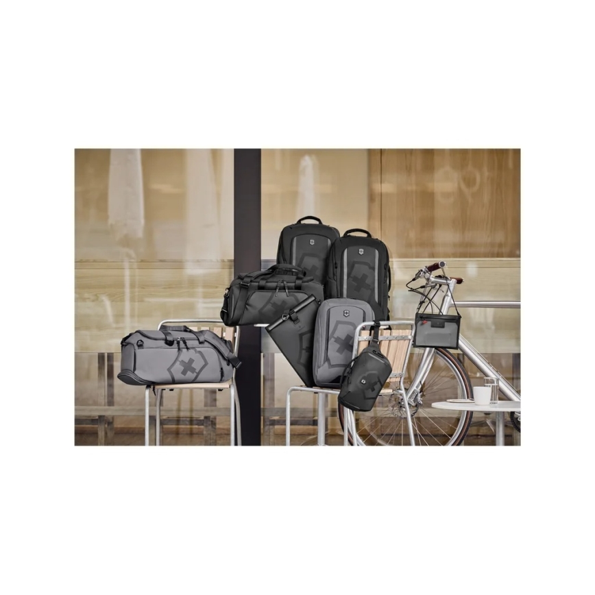 Victorinox - Batoh na notebook 15 Touring 2.0 17 l šedá