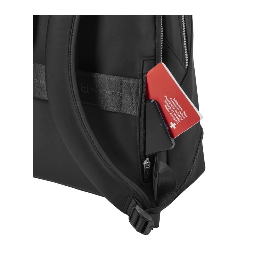 Victorinox - Batoh Victoria Signature Deluxe 18 l černá