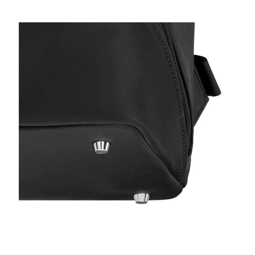Victorinox - Batoh Victoria Signature Deluxe 18 l černá