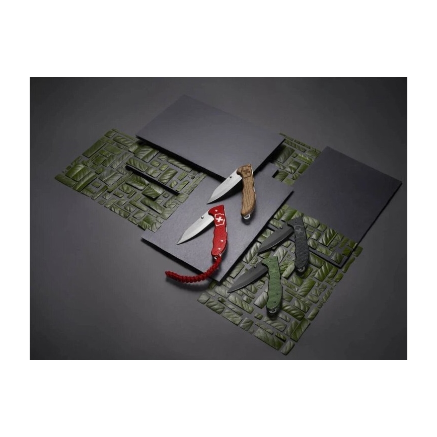 Victorinox - Kapesní nůž EVOKE 13 cm červená