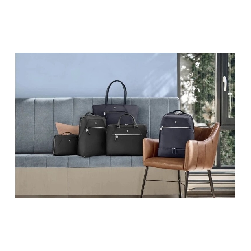 Victorinox - Kosmetická taška Victoria Signature Beauty 6 l černá