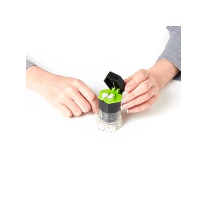 Vitility - Dávkovač a kráječ pilulek 5v1 černá