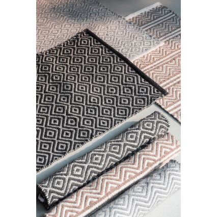 WENKO 24868100-Předložka SHAKI 50x80 cm béžová/bílá