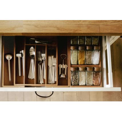 WENKO 54950100 - Kořenkový organizér ANNI 38x20 cm hnědá