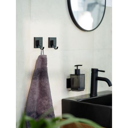 WENKO 71448800 - Háček VACUUM-LOC QUADRO ED 6x7 cm černá