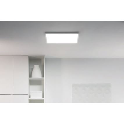 WiZ - LED Stmívatelné stropní svítidlo SUPERSLIM LED/36W/230V 2700-6500K Wi-Fi bílá