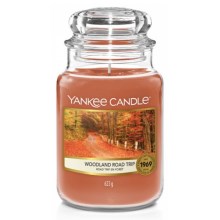 Yankee Candle - Vonná svíčka WOODLAND ROAD TRIP velká 623g 110-150 hod.