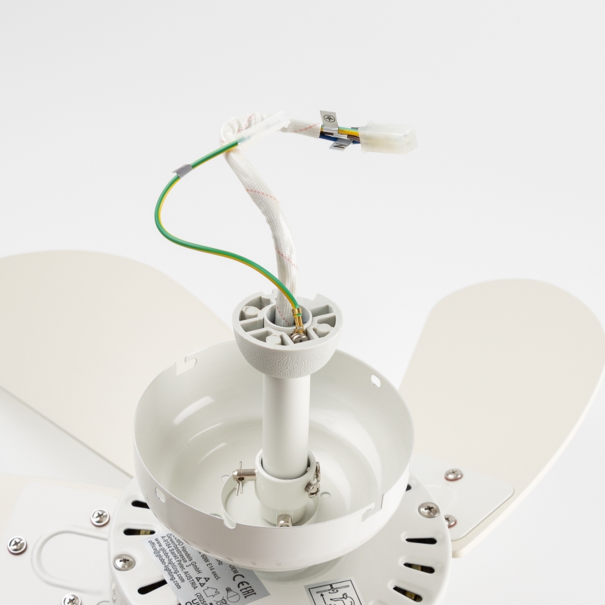 ZEVENTI - Stropní ventilátor FAMARA 1xE14/60W/230V bílá
