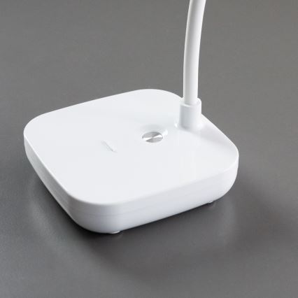 Zuma Line - LED Nabíjecí stolní lampa LED/7W/1200 mAh 3000/4500/6000K CRI 90 bílá
