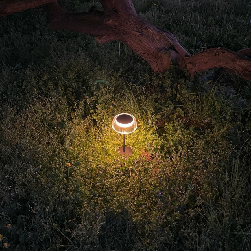 Zuma Line - LED Stmívatelná solární nabíjecí stolní lampa LED/2,5W/2000 mAh IP44 černá